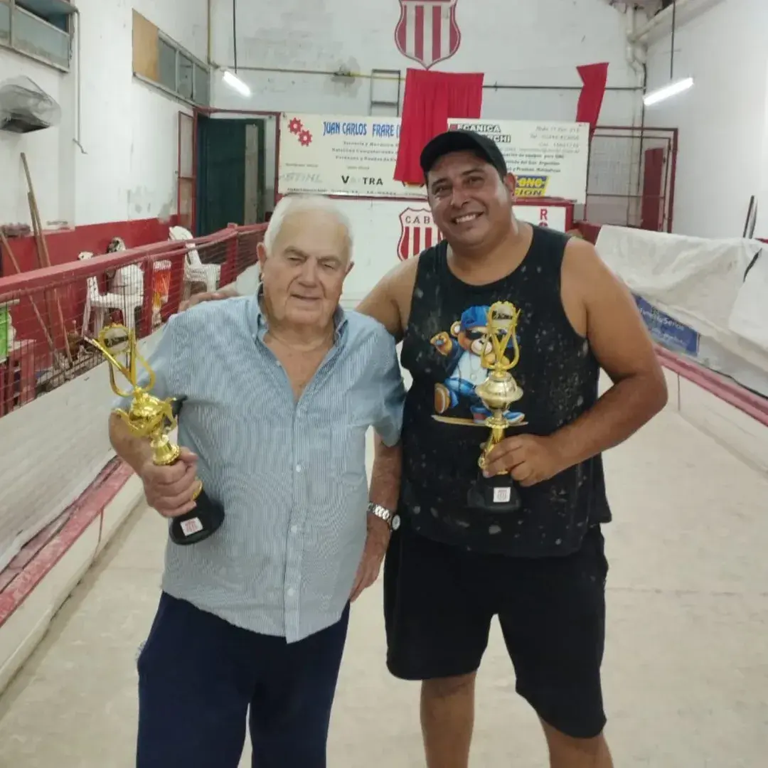 Roberto Paz campeón